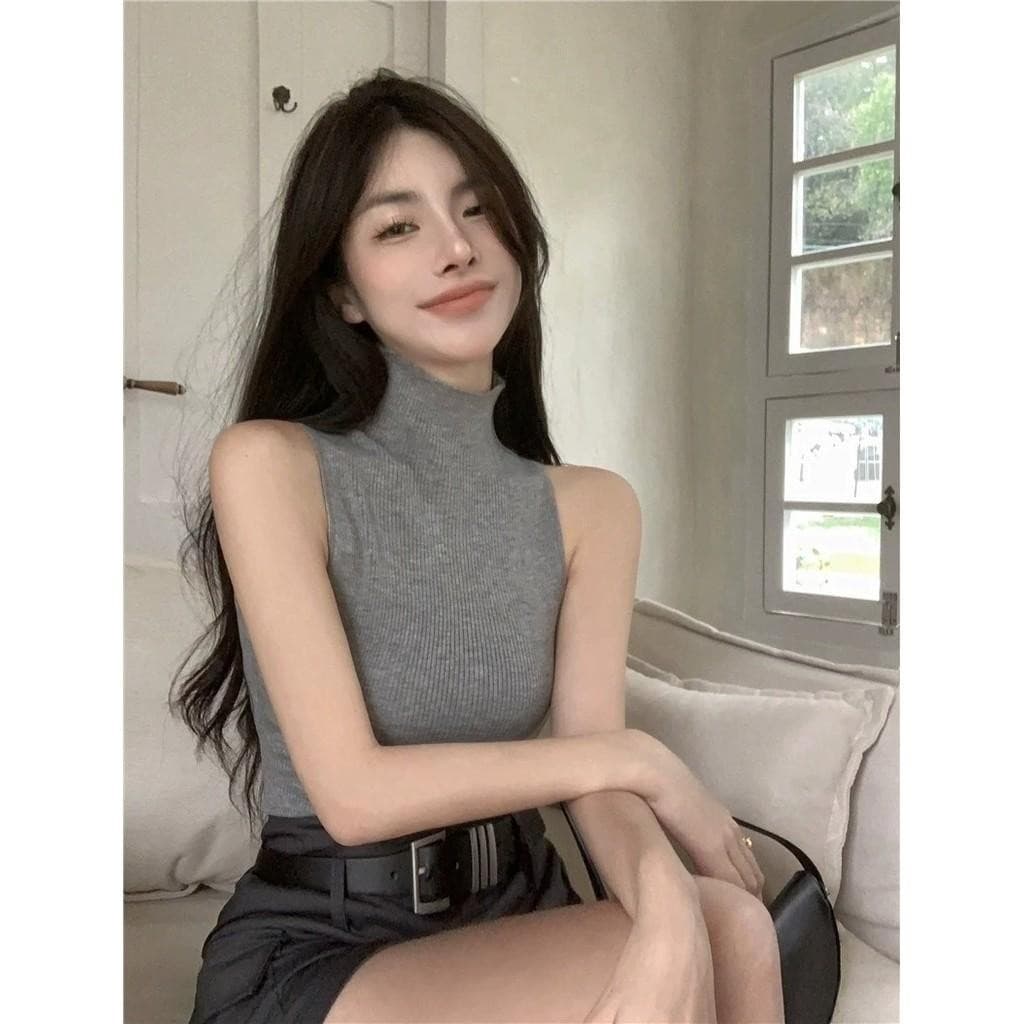 Miss Kitty ท่านหญิงเสื้อกล้ามไหมพรม คอเต่า ดีเทลผ้าร่องเล็กใส่สบาย *M058* รูปที่ 2