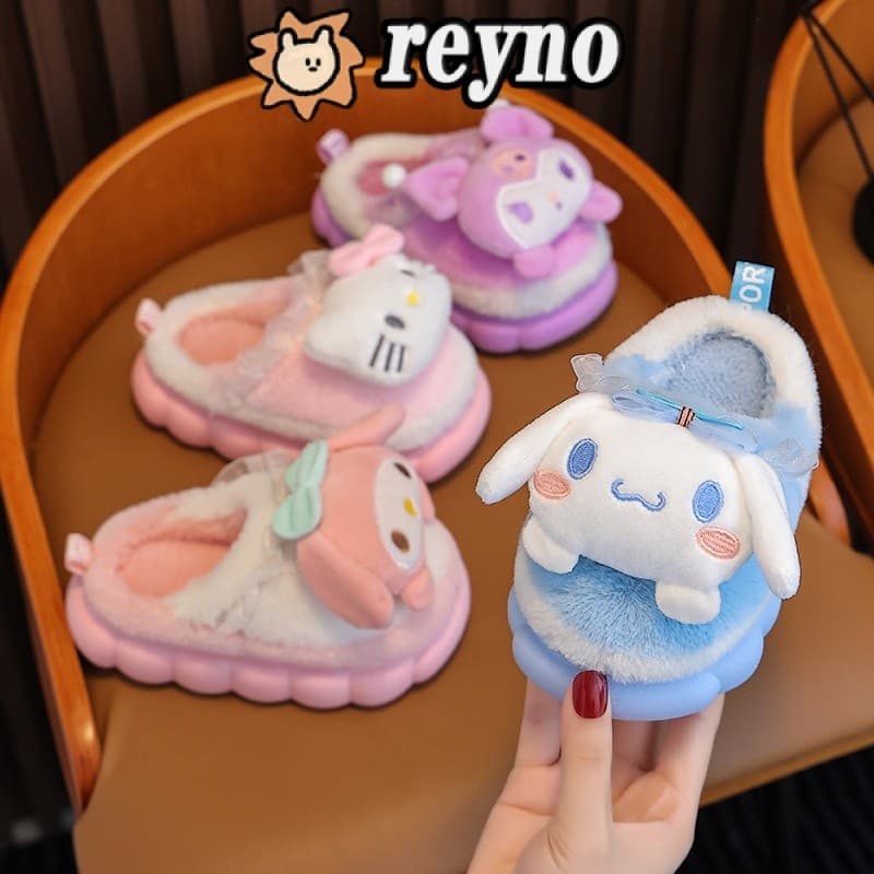 Reyno Sanrio Hello Kitty Cinnamoroll Kuromi Melody รองเท้าแตะ ผ้าฝ้าย กํามะหยี่ นุ่ม อบอุ่น เหมาะกับหน้าหนาว สําหรับผู้หญิง รูปที่ 1