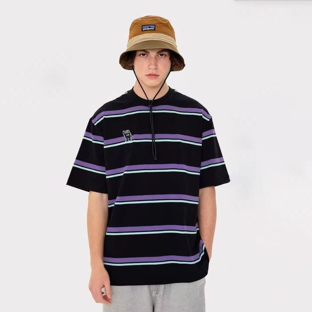 M＆M แขนสั้นลายทาง คอกลมแขนสั้น แขนสั้นผู้ชาย อินเทรนด์แนววินเทจ พิมพ์ลายน่ารัก หลวมใส่สบาย ชุดคู่รัก รูปที่ 3