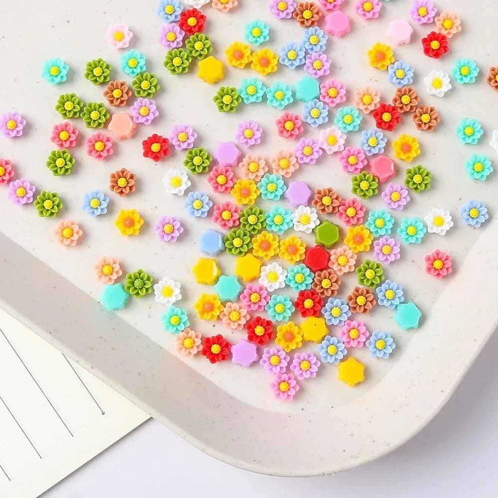100pcs 3D เรซิ่น Magritte เล็บ Charms Rhinestones การ์ตูนดอกไม้อุปกรณ์ตกแต่งเล็บอุปกรณ์เครื่องประดับ DIYSupplies รูปที่ 1