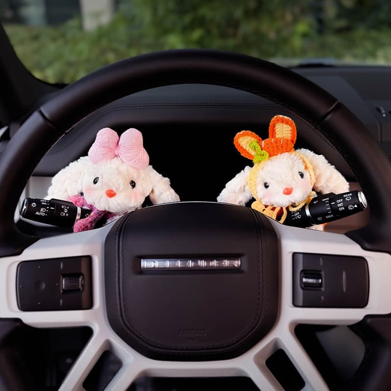 ตุ๊กตาหมีน่ารัก ตุ๊กตากระต่าย สําหรับตกแต่งที่ปัดน้ําฝนรถยนต์ แต่งภายในรถยนต์ รูปที่ 2