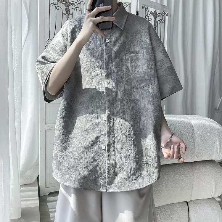 CLIFF แนววินเทจสไตล์ญี่ปุ่น เสื้อเชิ้ตผู้ชาย เสื้อยืด การออกแบบลวดลาย ความรู้สึกระดับสูง อินเทรนด์ระบายอากาศ รูปที่ 9