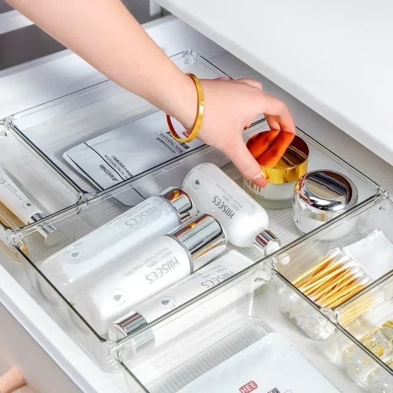 พลาสติกใสลิ้นชัก Organizers - 4 ขนาดอเนกประสงค์ห้องน้ําและ Vanity ลิ้นชัก Organizer ถาด - แต่งหน้าเครื่องประดับถังเก็บ รูปที่ 2