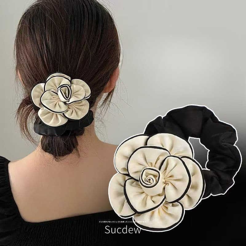 ฝรั่งเศส Elegant Camellia ดอกไม้ Scrunchy แหวนผมแฟชั่น Niche All-Match ต่ําหางม้าเชือกผมความยืดหยุ่นสูงหรูหราอุปกรณ์เสริมผม รูปที่ 1