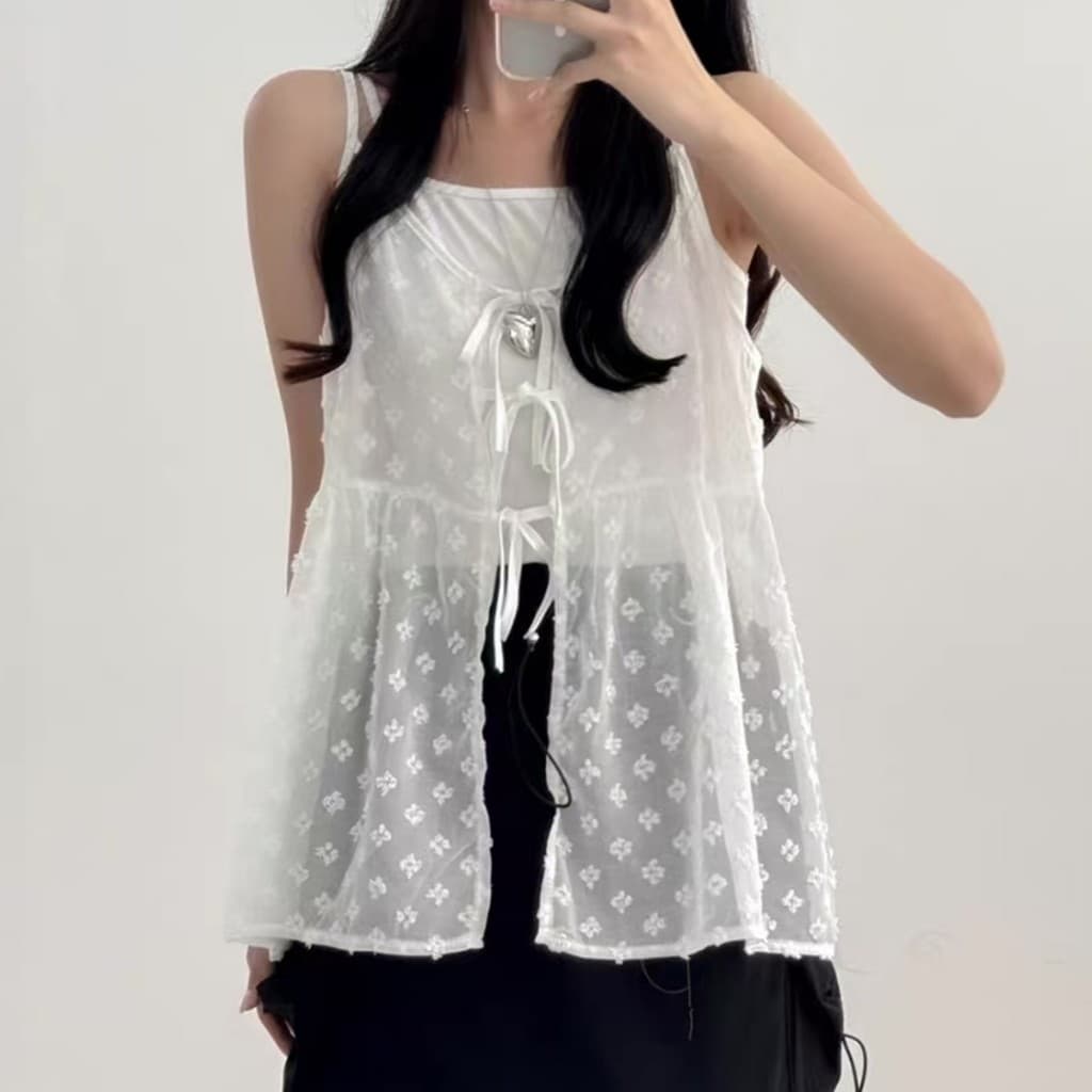 เสื้อสายเดี่ยวลูกไม้ ผ้าซีทรู ดีไซน์เกาหลีสุดชิค รูปที่ 8