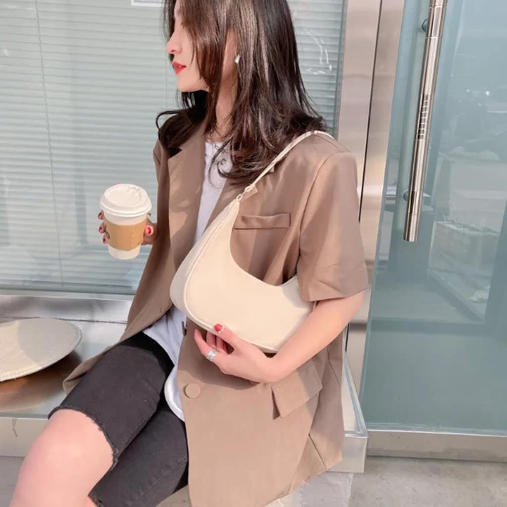 1แถม1กระเป๋าผู้หญิงกระเป๋าถือกระเป๋าสะพายข้าง กระเป๋าบาแกตต์ Baguette bag กระเป๋าครึ่งครงกลม รูปที่ 6