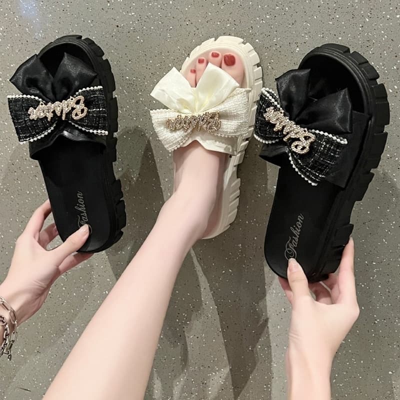 รองเท้าแตะผู้หญิง รุ่นเก็บหน้าเท้าให้ดูเรียวสวย แต่งโบว์ติดเพชร พื้นนุ่มใส่สบาย มีกันลื่น X073 รูปที่ 7