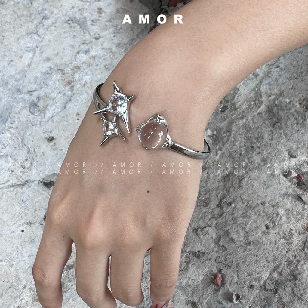 สร้อยข้อมือ Xingmang Cinderella Crystal ดีไซน์ดั้งเดิมเฉพาะ สร้อยข้อมือระดับไฮเอนด์ของผู้หญิง รูปที่ 1
