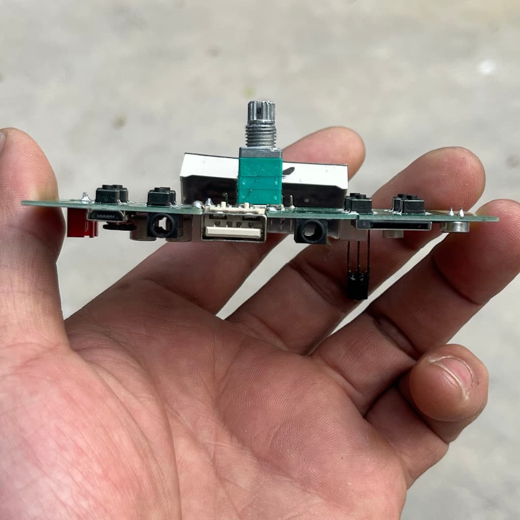 บอร์ดแอมป์บลูทูธพร้อมจอแสดงผลดิจิตอล บอร์ดแอมป์ Bluetooth บลูทูธDIY บอร์ดขยายเสียง บอร์ดแอมป์พร้อมจอ รูปที่ 4