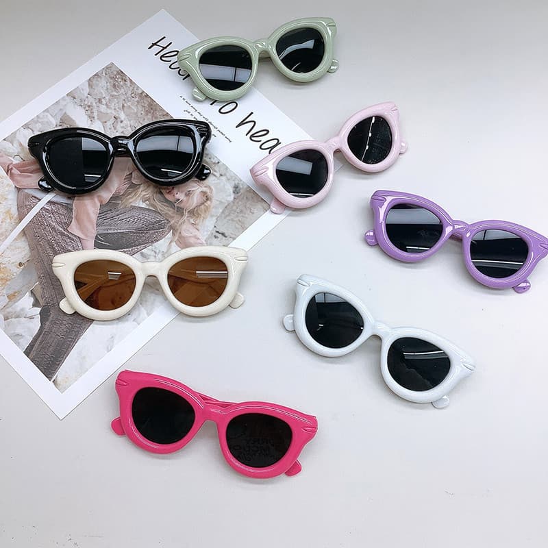 Retro Elliptic กรอบแว่นกันแดดเด็กฤดูร้อนกลางแจ้ง UV Protection สําหรับทารกและเด็กผู้หญิง แว่นตาป้องกันแสงแดด รูปที่ 1