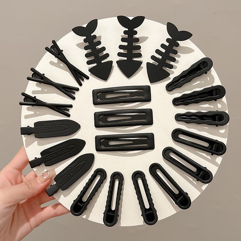 3-6 ชิ้นชุดสีดํา Hairpins ชุดด้านข้าง Bangs คลิป 2024 ใหม่ One-word คลิปสาวอุปกรณ์เสริมผม รูปที่ 1