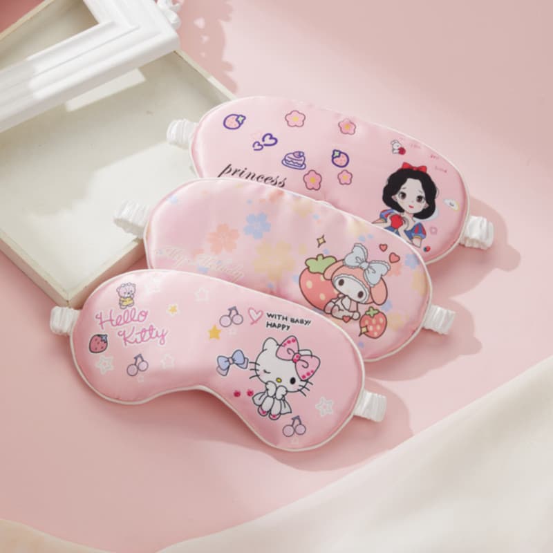 หน้ากากปิดตานอนสำหรับเด็ก ออกแบบการ์ตูนคุโรมิ ผ้าสองด้าน ตัวล็อกเบา ระบายอากาศได้ขณะเดินทาง รูปที่ 4