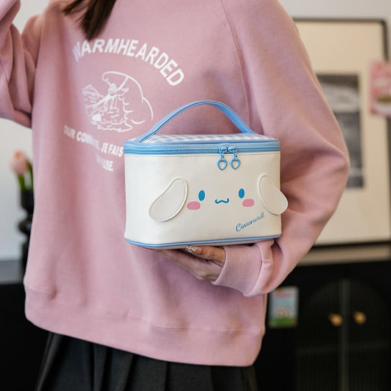 Hello Kitty Sanrio กระเป๋าเครื่องสําอางการ์ตูน PU กันน้ํา ล้างทําความสะอาดได้ Kuromi Multi-function กระเป๋าถือ รูปที่ 7