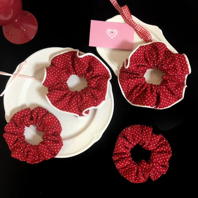 สวยงามจุดสีแดงผูกผมผมหางม้าหัวเชือกจีนสีแดง Scrunchies เครื่องประดับผม รูปที่ 2