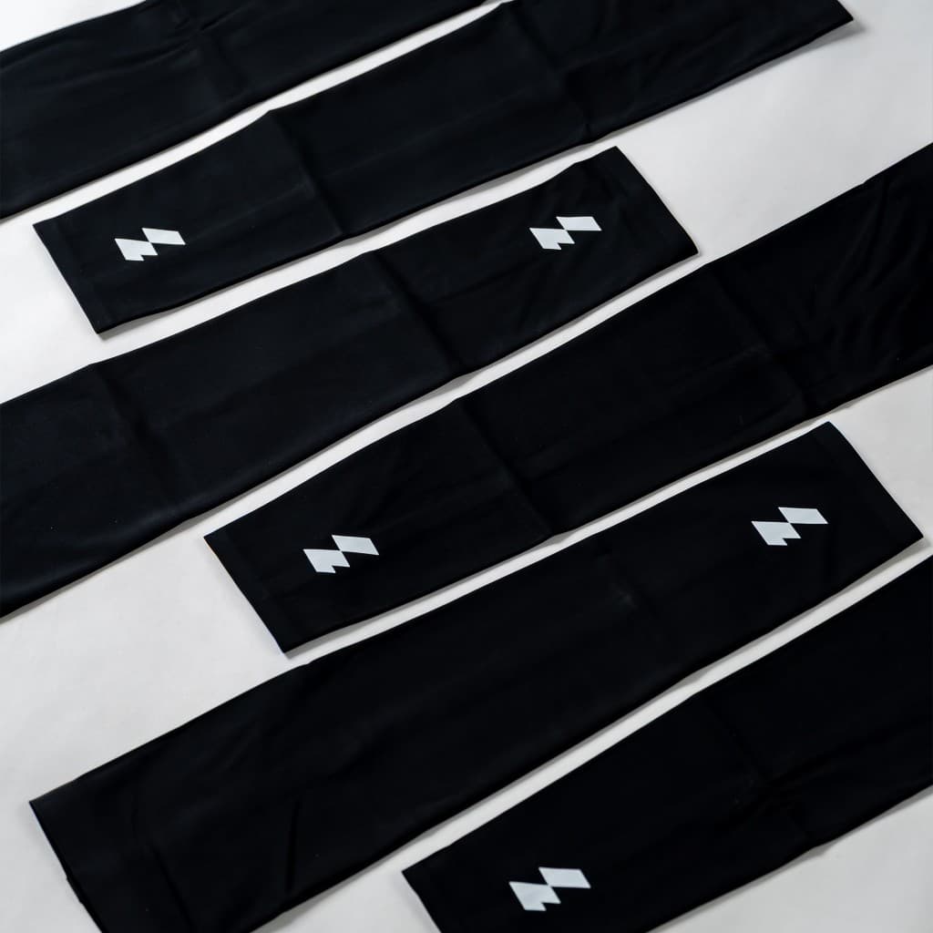 MOTIVE ปลอกแขน Arm Sleeves รุ่น AeroSkin Cool Silk ปลอกแขนกันแดด ปลอกแขนวิ่ง ไร้รอยต่อ รูปที่ 8
