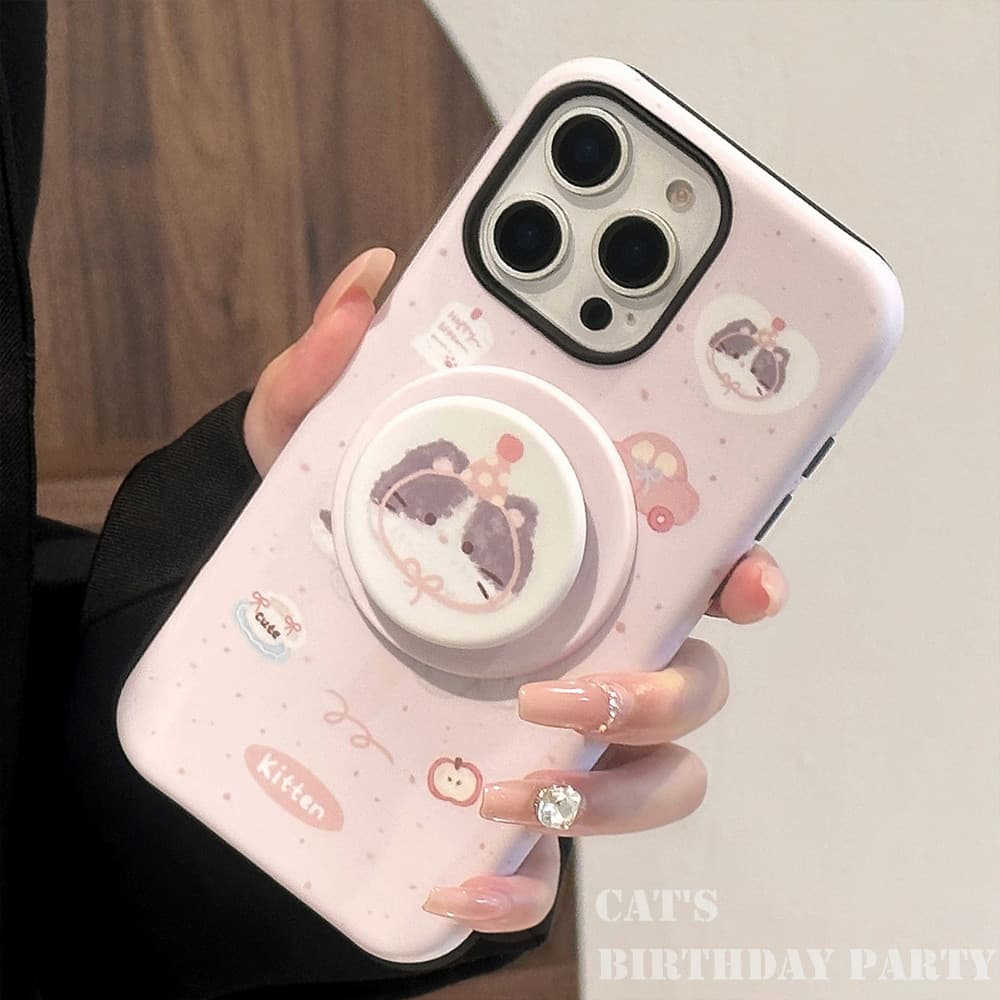 การ์ตูนน่ารัก Graffiti Party Kitty ขาตั้งแม่เหล็กผู้ถือ iPhone สําหรับ iPhone 16 Pro Max 16 Plus 16 Pro 16 15 14 13 12 11 กันกระแทก TPU Matte ฝาหลัง รูปที่ 3