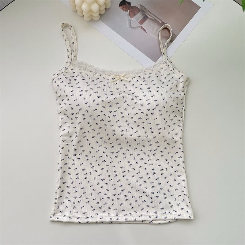 YY60 เสื้อสายเดี่ยว ดีเทลลายดอกไม้ มีฟองน้ำในตัว มินิมอลสไตล์เวียดนาม ในไทย น่ารัก ตัวเดียวกับที่มาเบลpixieใส่ รูปที่ 3