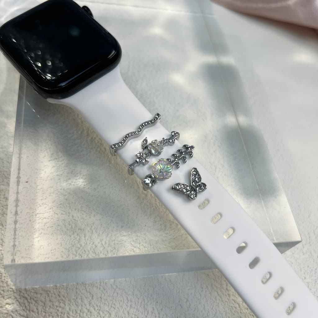 4pcs โลหะ Wristbelt Charms สายซิลิโคนตกแต่งแหวนสําหรับ A-pple นาฬิกาเครื่องประดับเพชรอุปกรณ์ตกแต่งสําหรับ iWatch สร้อยข้อมือ รูปที่ 6