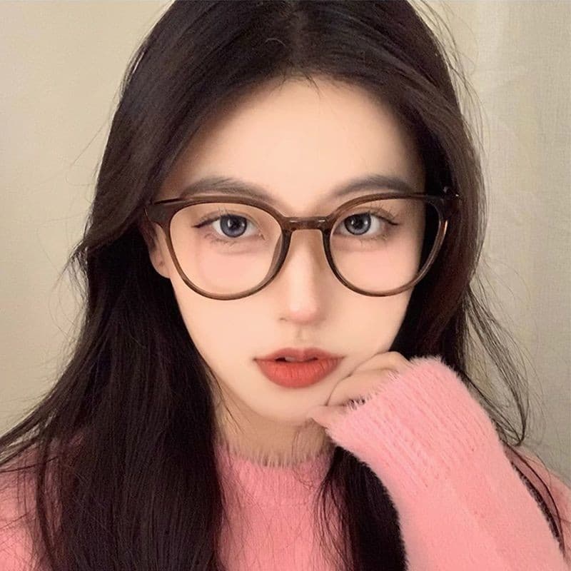 แว่นตาเรียบง่ายสำหรับทุกระดับสายตา ออกแบบมาอย่างสวยงามสำหรับทั้งผู้ชายและผู้หญิง เพื่อลดแสงสีฟ้าและปกป้องดวงตาจากรังสี UV รูปที่ 4