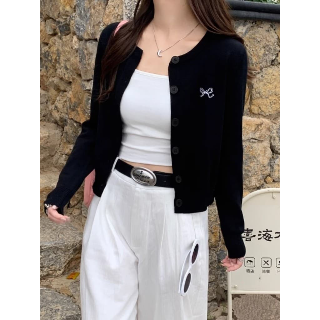 Elves พร้อมเสื้อคาดิแกรนไหมพรม แขนยาว คอกลมเกาหลีมาก ปักฌบว์ที่หน้าอก สวมใส่สบาย"Z-YX12" รูปที่ 4