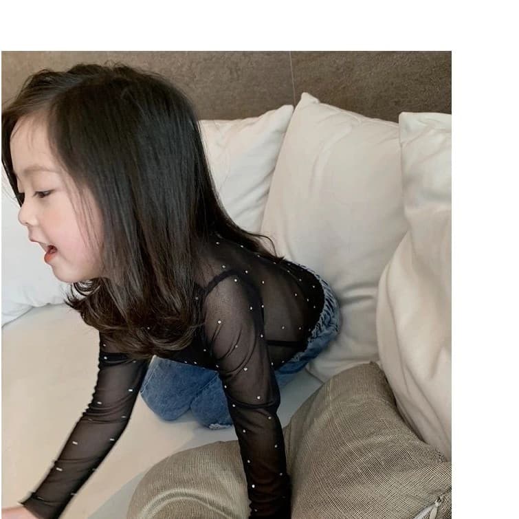 70-160 พร้อมสต็อกเด็กตาข่ายเสื้อยืดตาข่ายกลวงโปร่งใสประดับด้วยเลื่อมแขนยาวทารกแฟชั่นด้านนอกสวมเสื้อฐานสีทึบทุกการแข่งขันด้านบน Suns รูปที่ 5