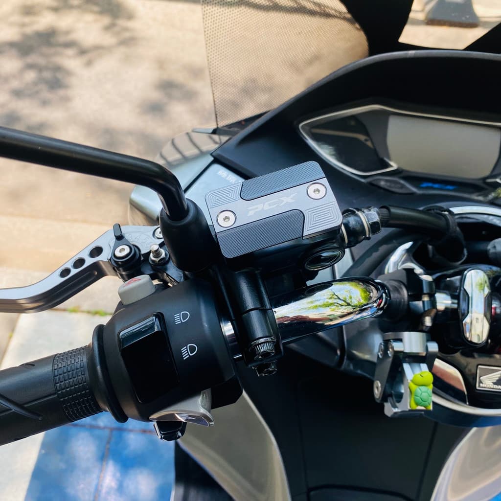 ฝาครอบปั๊มน้ำมันเบรกบน Honda PCX125/150/160 ฝาถ้วยน้ำมันอลูมิเนีย อลูมิเนียมแท้ ตรงรุ่น ไม่เป็นสนิม รูปที่ 7