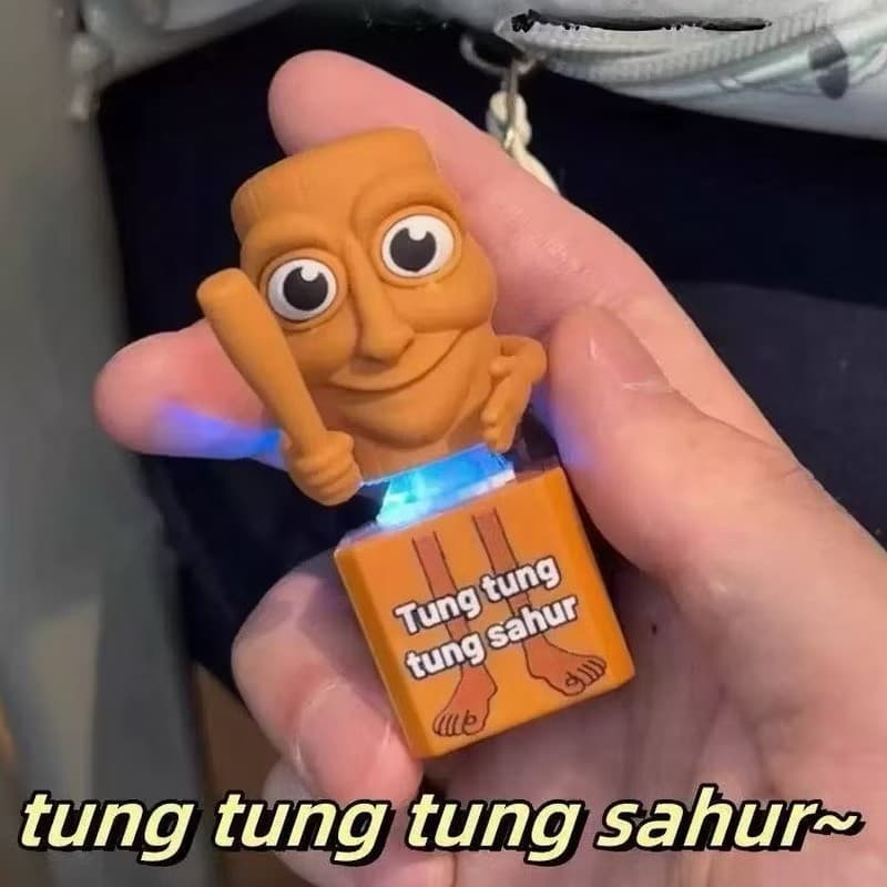 ซื้อหนึ่งแถมหนึ่งฟรีคลาสสิคแห่งขุนเขาและท้องทะเล พวงกุญแจเสียง Tung Tung Tung Sahur จี้ความเครียดบรรเทาของเล่น รูปที่ 8
