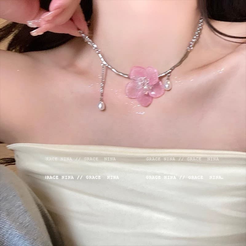 หรูหรา Niche สีชมพูหวานดอกไม้ Collarbone Chain อารมณ์อเนกประสงค์หญิงพู่ Collarbone Chain รูปที่ 5