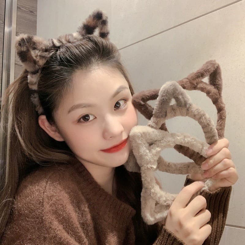 สุภาพสตรี High-End Pressure Hair Flow Sea Anti-Slip Head รูปที่ 1