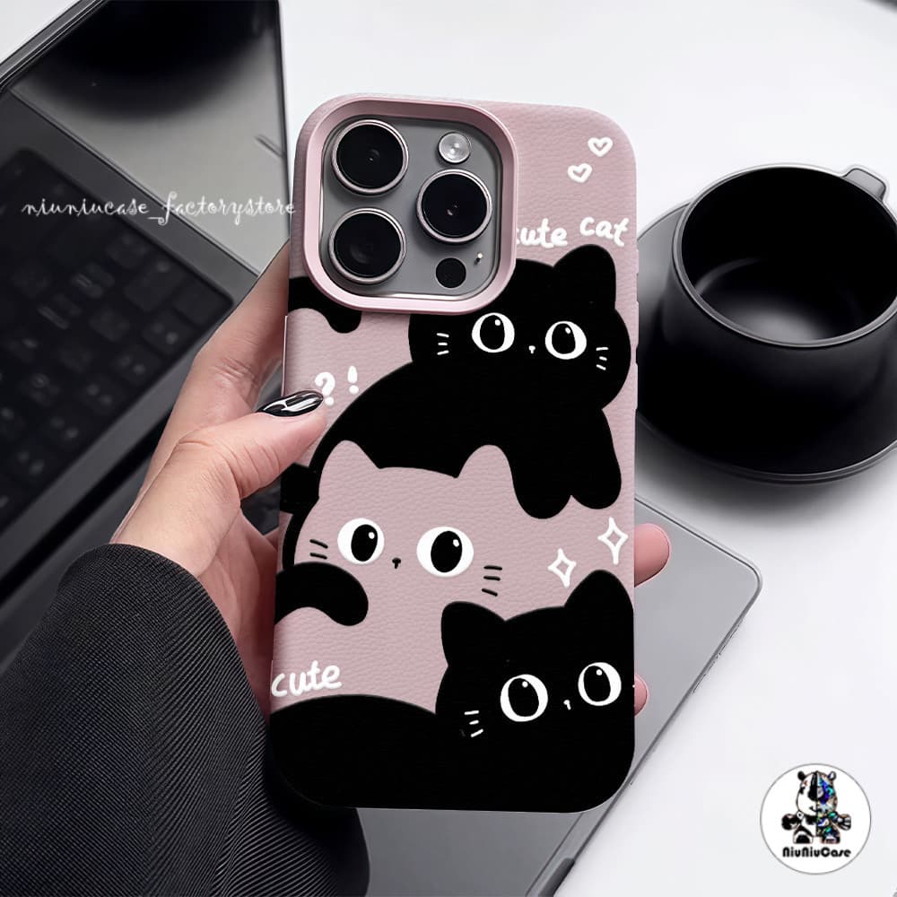 เคส For iPhone 13 เคสหนังเนื้อนิ่มสีแคนดี้ น่ารัก Mดำ For iPhone 15 16 13 14 12 11 Pro Max XS XR 7P 8P เคสหนัง Case รูปที่ 8
