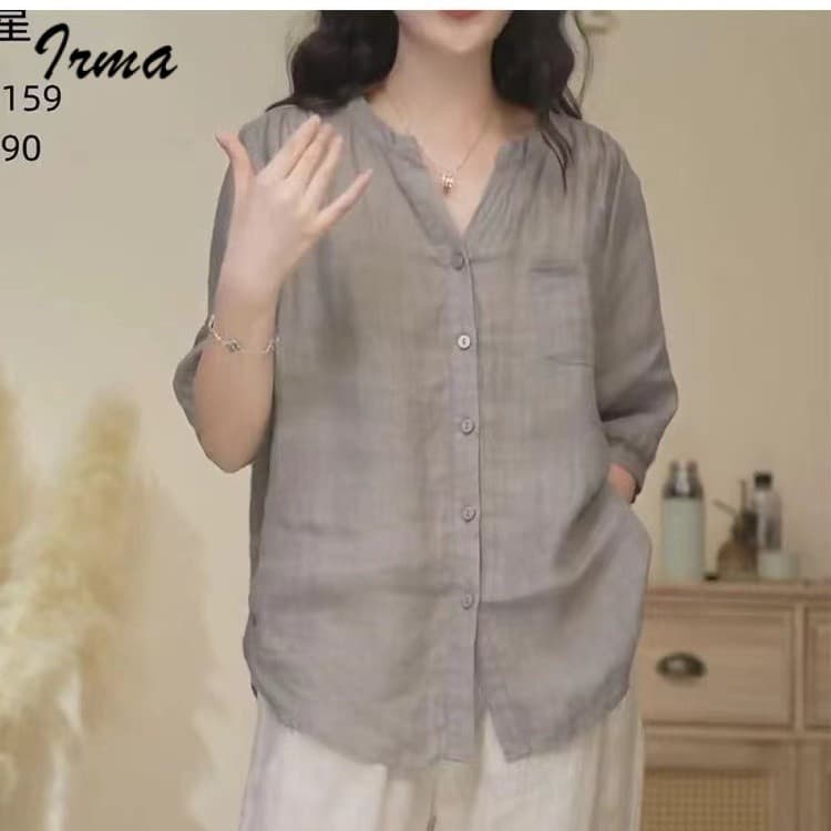 หลวมขนาดบวกด้านบนฤดูร้อนสีทึบและเสื้อคอวีสำหรับผู้หญิงเสื้อเชิ้ตใยกา รูปที่ 6