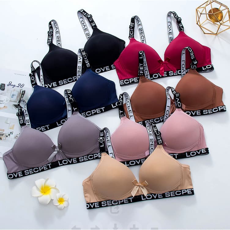 #399 เสื้อใน ด้วยฟองน้ำเสื้อชั้นในไม่มีโครงขอบตัวหนังสือ size 32-38 กระดุมสามแถว ราคาส่ง มีจำนวนจำกัด รูปที่ 3
