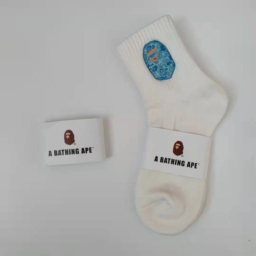 ใหม่ BAPE ape head ถุงเท้ากีฬาผ้าฝ้ายปักหนักระดับไฮเอนด์แฟชั่นผู้ชายและผู้หญิง รูปที่ 9