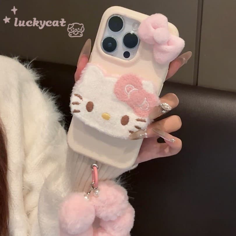 Iphone 16 15 14 13 12 11 Pro Max X Xr Xs Max เคสโทรศัพท์น่ารัก 3D DIY สีชมพูฤดูหนาวตุ๊กตาสีชมพูโบว์ KT Cat + Lanyard หนังนุ่มปกหลัง รูปที่ 1