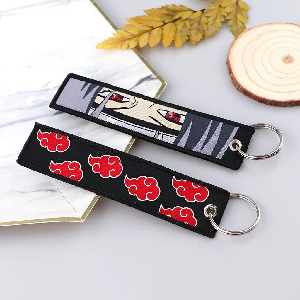 อะนิเมะญี่ปุ่น Naruto เย็บปักถักร้อย Key Fobs แท็กกุญแจรถจักรยานยนต์ Chiro พวงกุญแจรถแฟชั่น รูปที่ 5