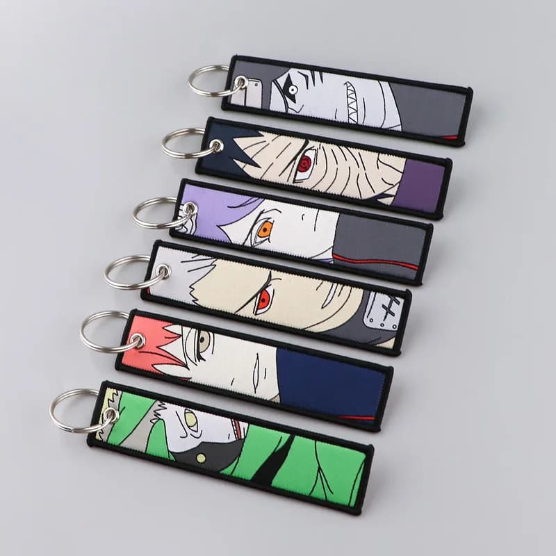 อะนิเมะญี่ปุ่น Naruto เย็บปักถักร้อย Key Fobs แท็กกุญแจรถจักรยานยนต์ Chiro พวงกุญแจรถแฟชั่น รูปที่ 2