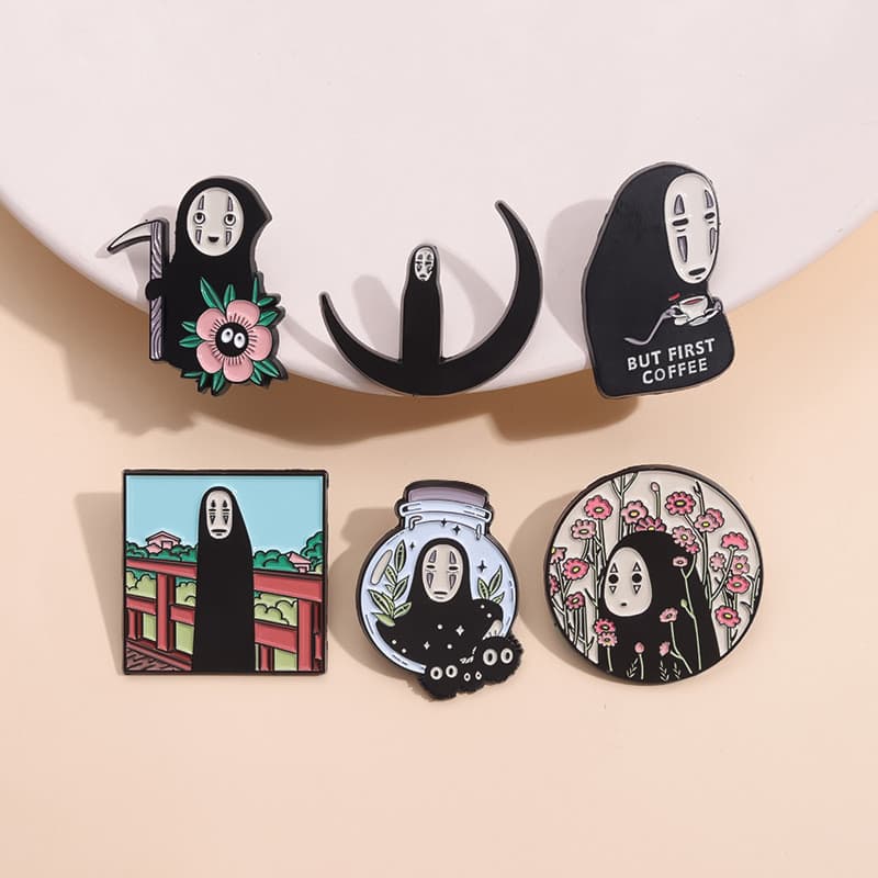 100ประเภทของเข็มกลัดเคลือบที่เกี่ยวข้องกับการ์ตูนญี่ปุ่นนิเมชั่นยอดนิยมป้ายโลหะกระเป๋าเป้สะพายหลังเสื้อผ้าขาอุปกรณ์เสริม รูปที่ 6
