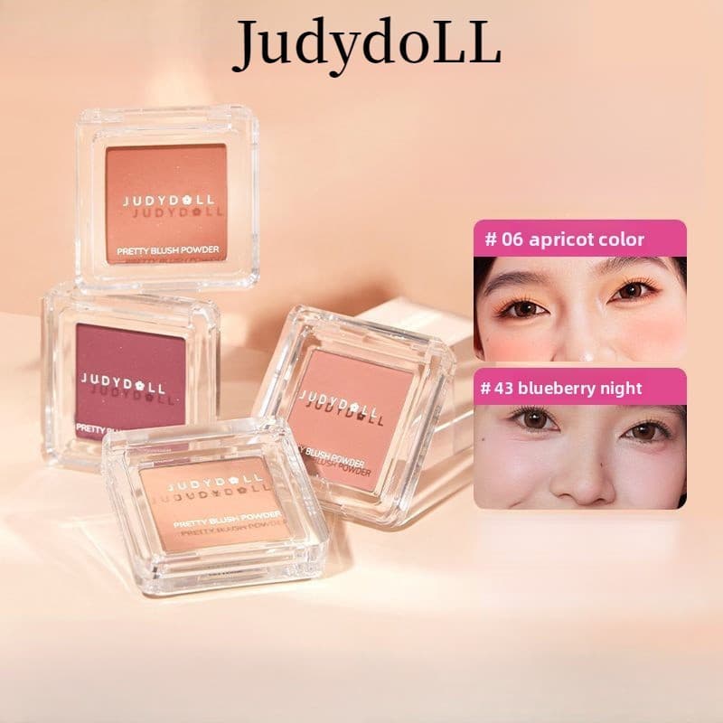 Judydoll บลัชออน สีพีช แมทท์ ไฮไลท์ คอนทัวร์ สีม่วง แต่งหน้าบนใบหน้า รูปที่ 2