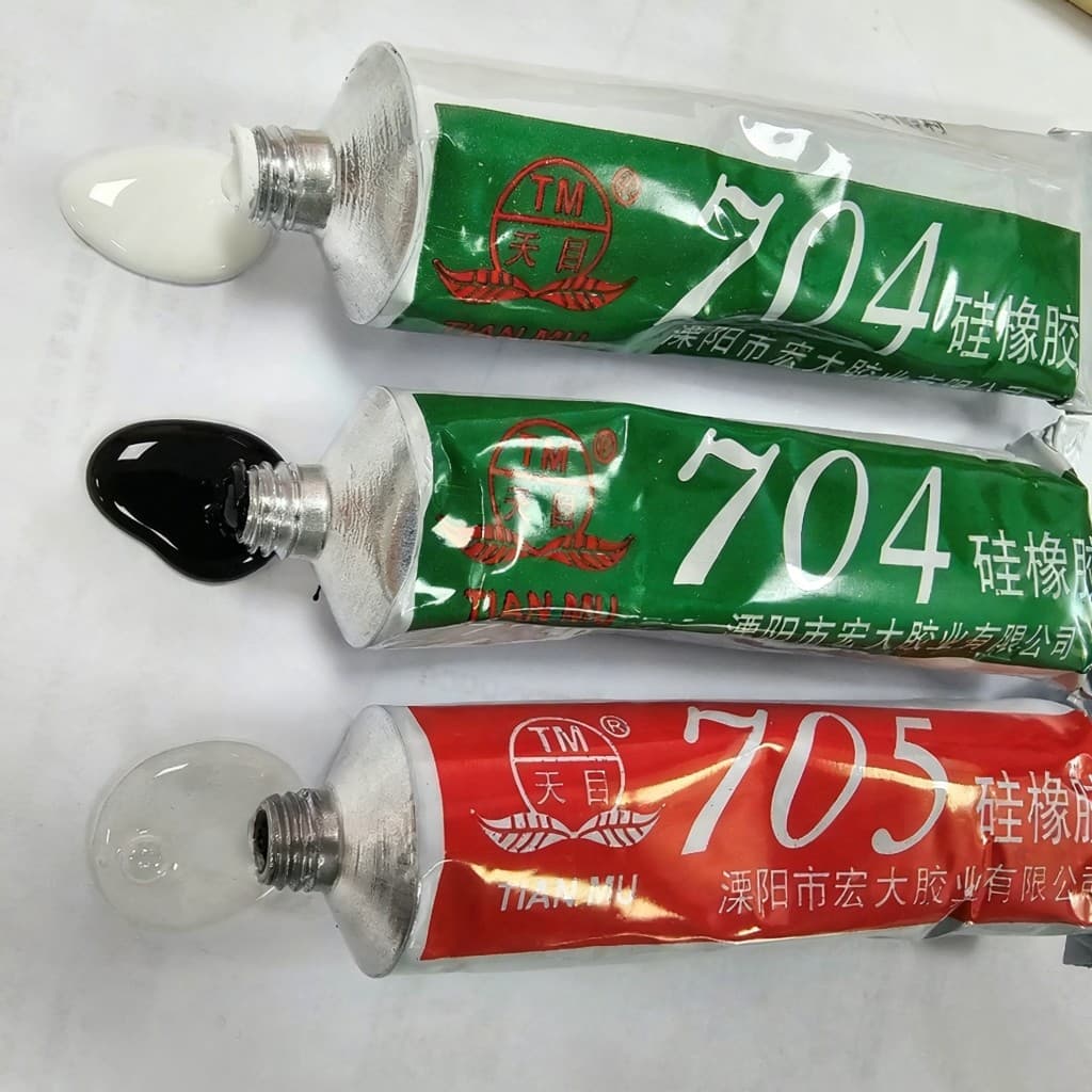 กาวซิลิโคนอุตสาหกรรม 704 705 ยางซิลิโคนสีดํา กาวซิลิโคน 704 705 กันน้ำ ติดดี ทนความร้อน กาวอุตสาหกรรมซิลิโคน Rivet รูปที่ 4