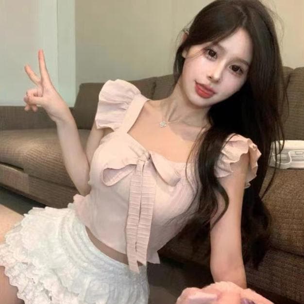 เสื้อครอปคอกลมแขนกุด แต่งโบว์ แขนระบาย คอเหลี่ยม สไตล์ฝรั่งเศส สุดน่ารัก รูปที่ 4