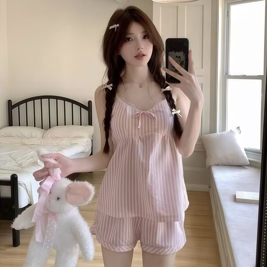 SLEEPWEAR FACTORY ชุดนอนสายเดี่ยว ชุดนอนแฟชั่น ชุดนอนเกาหลี สต๊อกของแน่น W252 รูปที่ 2