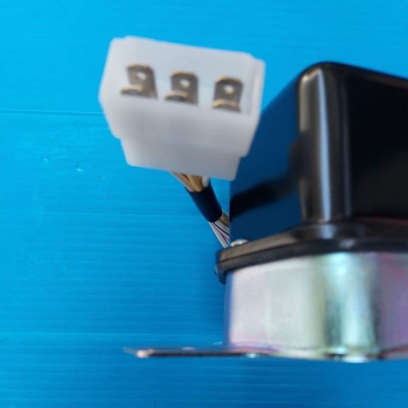 TrailTechคัทเอาท์ไดชาร์จ AVR-551 12v ระบบ IC รูปที่ 5