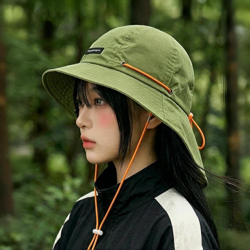 Halo studio หมวกกันแดดสำหรับฤดูร้อน ปีกกว้าง เนื้อผ้าบาง ระบายอากาศได้ดี แห้งเร็ว พับเก็บได้ด้วยเชือกผูก รูปที่ 4