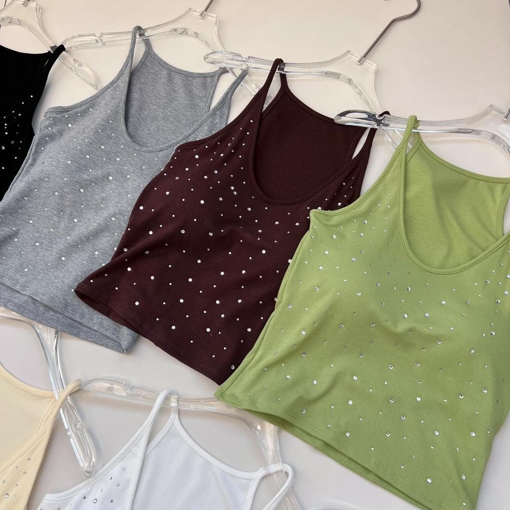 Tank 382 เสื้อสายเดี่ยวติดเพชร สลิมฟิต เสริมบราฟองน้ำ เสื้อกล้ามแฟชั่น 2026 เสื้อสงกรานต์ ฤดูร้อน บางเบาใส่สบาย รูปที่ 1