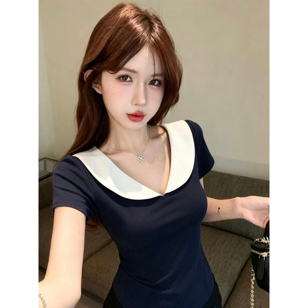 Lalita เสื้อยืดคอปก คอวี แขนสั้น ผู้หญิง น่ารักสไตล์เกาหลี ใส่สบาย 2สี รูปที่ 7