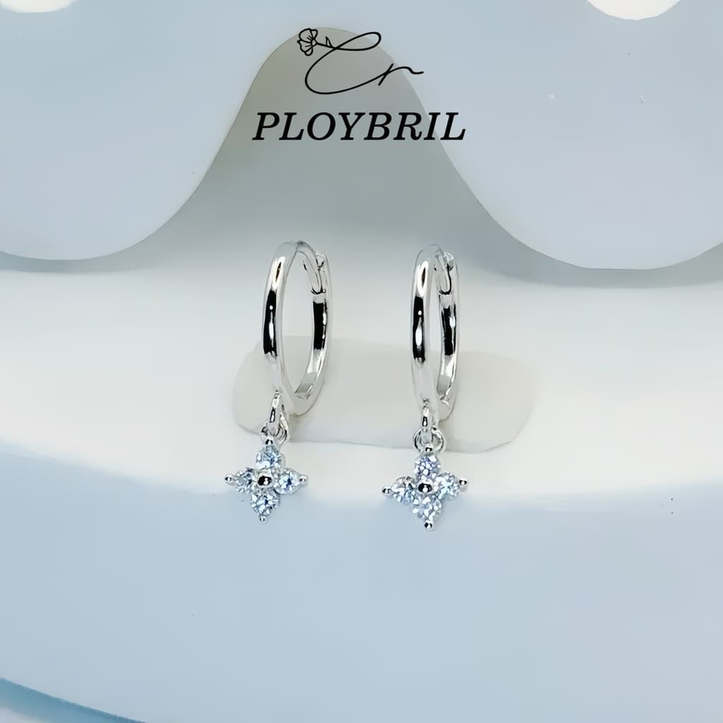 PLOYBRIL ต่างหูห่วงเงิน รุ่น Florette ต่างหูเงิน Lucky Clover E072 รูปที่ 2