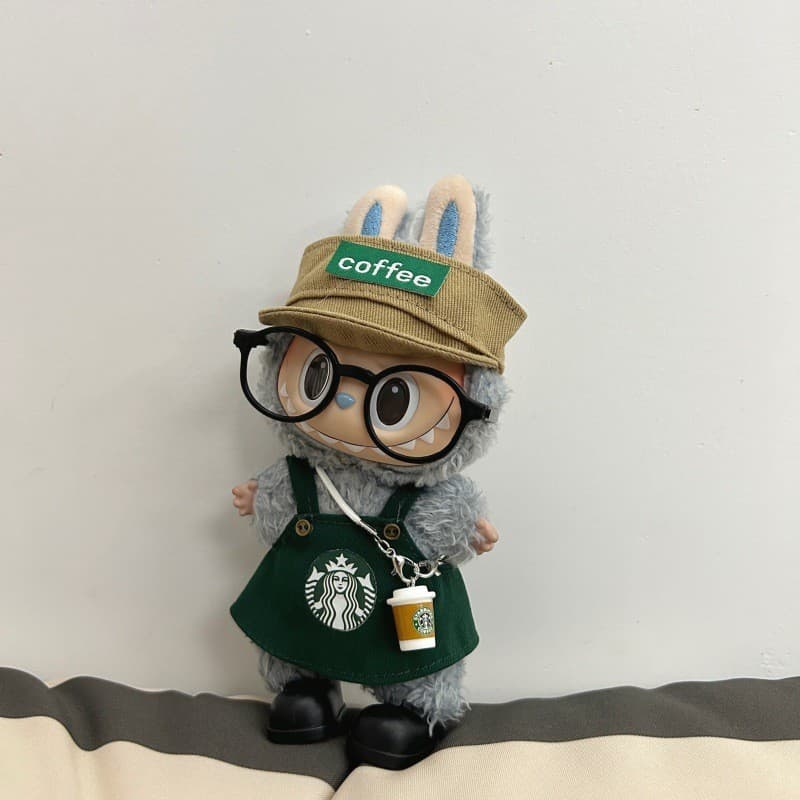 Labubu Starbucks เสื้อผ้าชุด 17 ซม.labubu ตุ๊กตาตุ๊กตาผ้ากันเปื้อนหมวก Overalls 10 ซม.เสื้อผ้าเด็ก รูปที่ 7