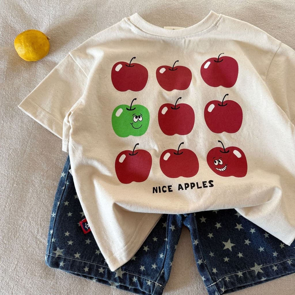「สินค้าลิขสิทธิ์แท้」IRIS KIDS 26ss FUNFUN IKS260370 Home of Bears Apple Tee เสื้อยืดเด็ก ลายหมี แอปเปิ้ล วินเทจ น่ารัก รูปที่ 2