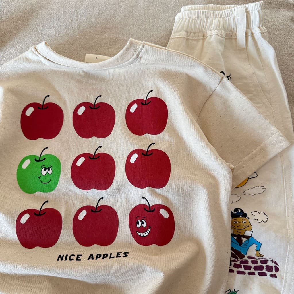 「สินค้าลิขสิทธิ์แท้」IRIS KIDS 26ss FUNFUN IKS260370 Home of Bears Apple Tee เสื้อยืดเด็ก ลายหมี แอปเปิ้ล วินเทจ น่ารัก รูปที่ 5