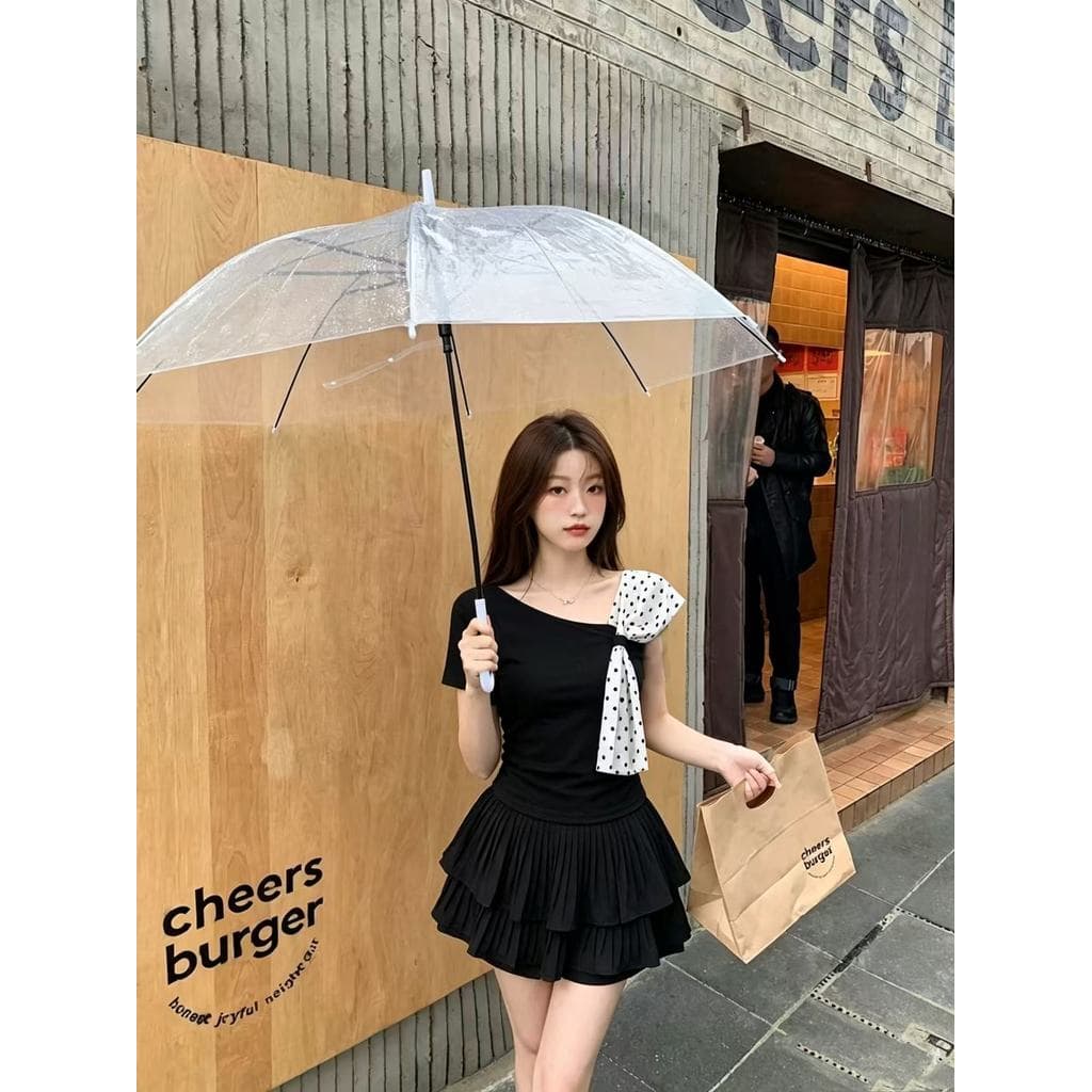 Lalita 2สี เสื้อยืดผู้หญิง ลายจุด ปาดไหล่ ไหล่เฉียง สไตล์เกาหลี รูปที่ 3